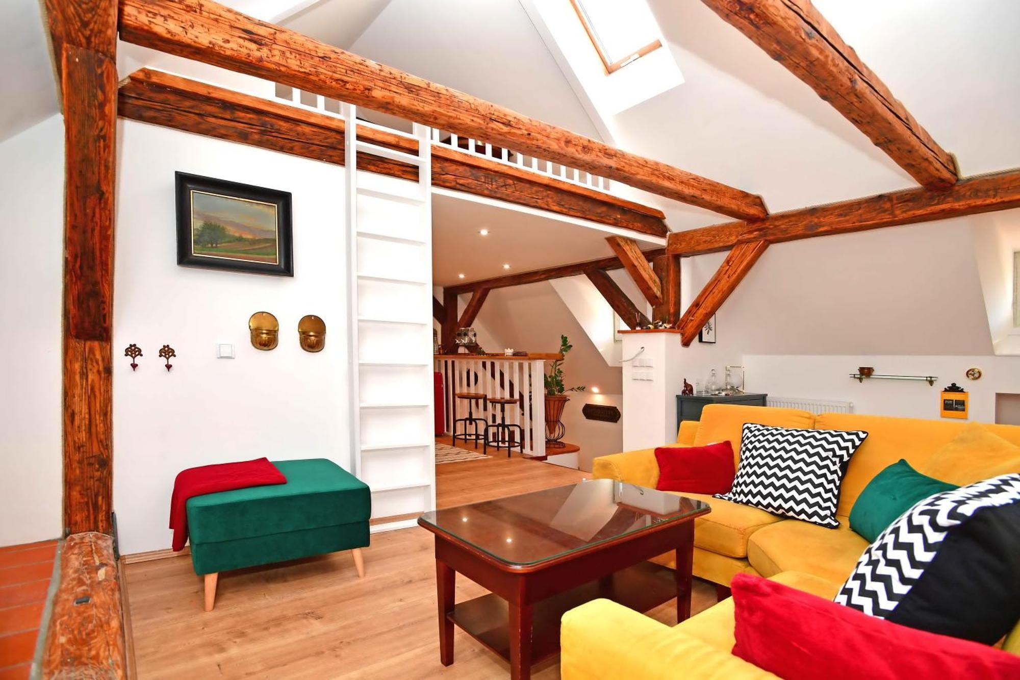 Romantic Apartment Under The Prague Castle Экстерьер фото